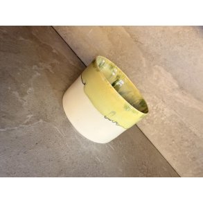 Porcel�nskop med tekst: LOVE 