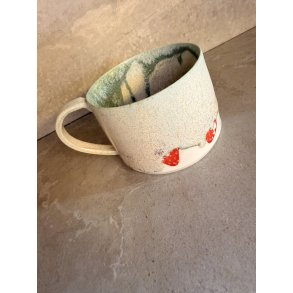 Porcel�nskop med Jordb�r  + hank 